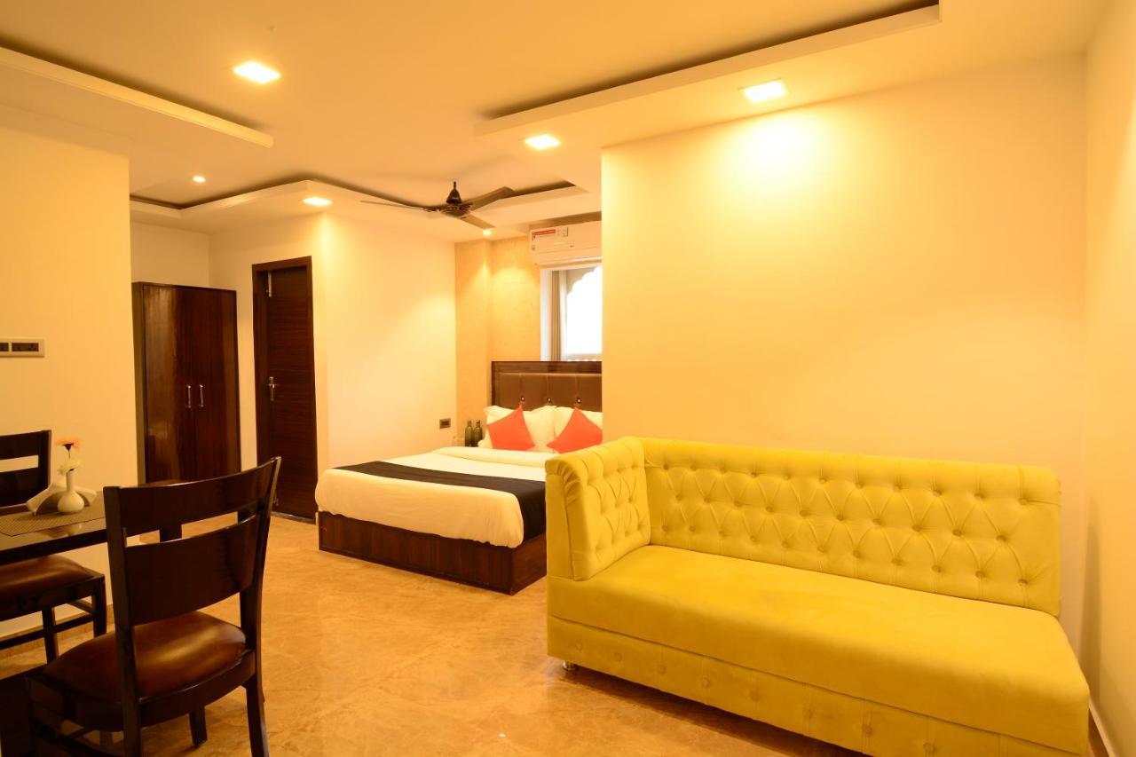 Hotel Grand Lotus Inn Джайпур Екстериор снимка