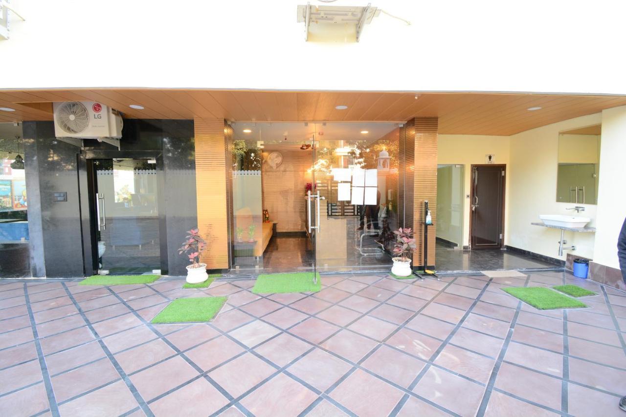 Hotel Grand Lotus Inn Джайпур Екстериор снимка