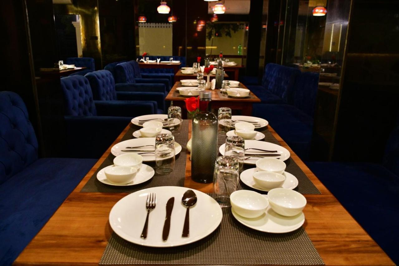 Hotel Grand Lotus Inn Джайпур Екстериор снимка