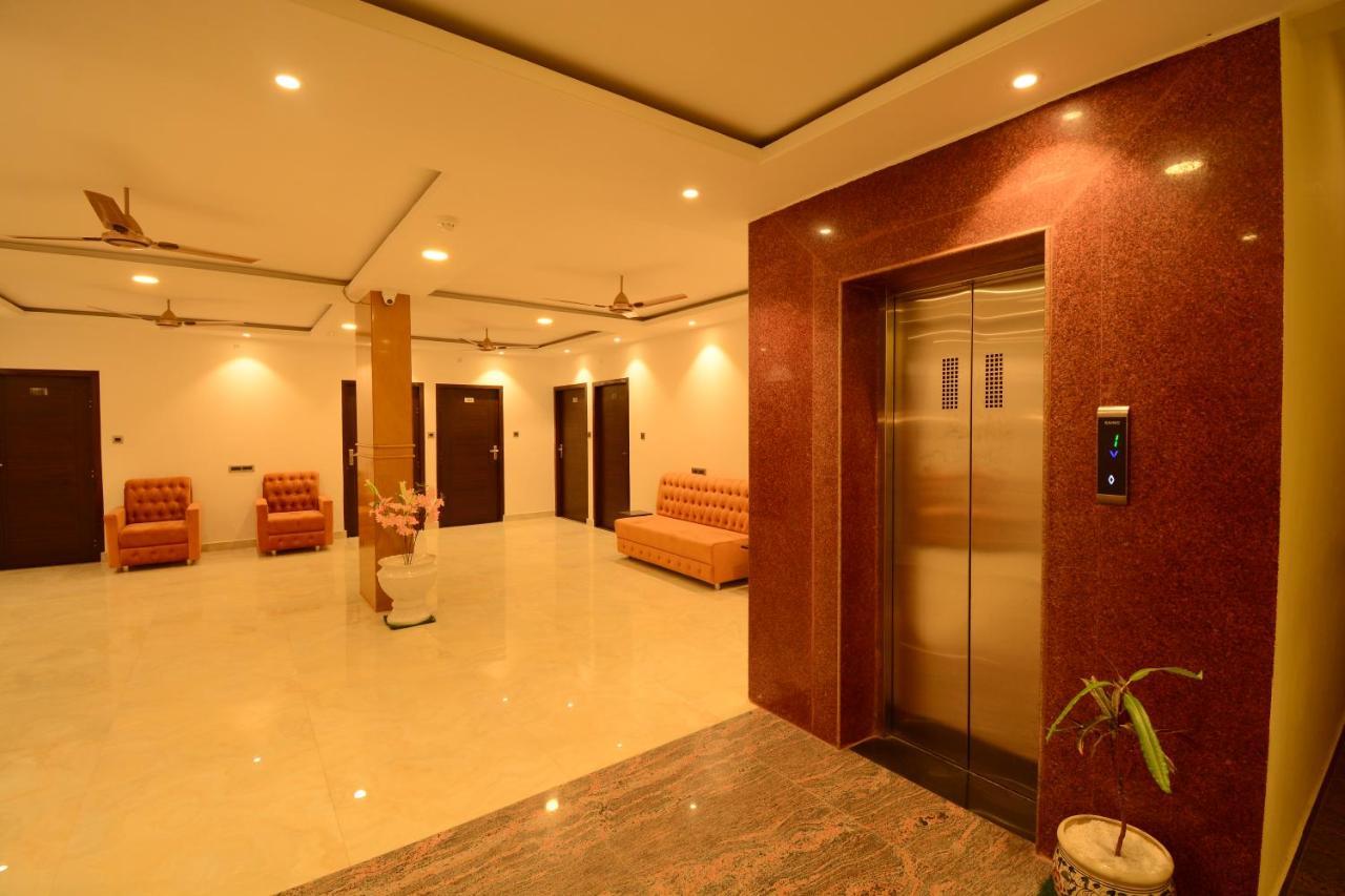 Hotel Grand Lotus Inn Джайпур Екстериор снимка